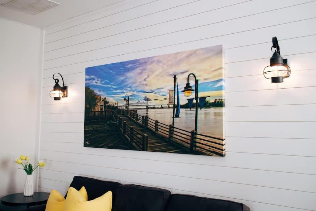 Holiday home Riverwalk 118 - River & Battleship Views *